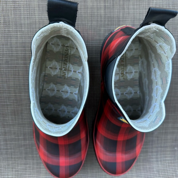 PendletonRain BootsRed Black Plaid Ankle Chelsea Rubber Waterproof Booties Sz 7 - Picture 6 of 10